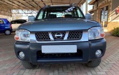 2009 NISSNAN HARDBODY NP300
