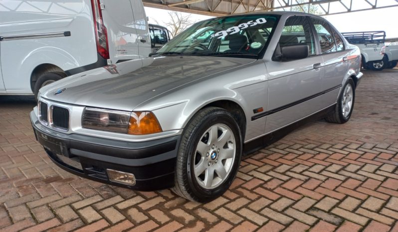 1992 BMW  320i (E36) full