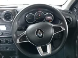 Renault Sandero full