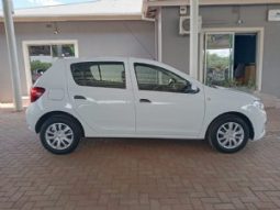 Renault Sandero full