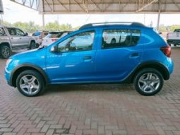 Renault Sandero full