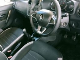 Renault Sandero full