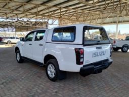 Isuzu D-Max full