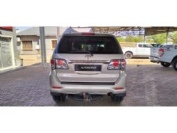 Toyota Fortuner full