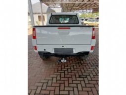 Tata Xenon full