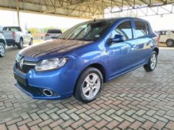 Renault Sandero full