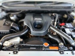 Isuzu D-Max full