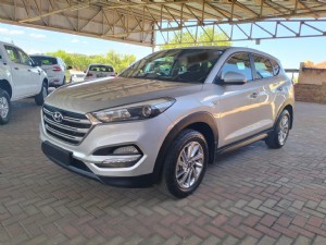 Hyundai Tucson full