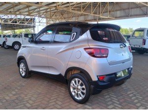 Mahindra KUV100 full