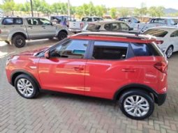Mahindra XUV300 full