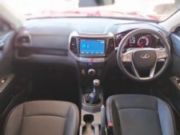 Mahindra XUV300 full