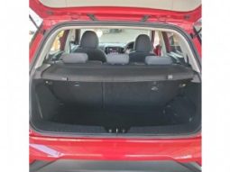 Mahindra XUV300 full