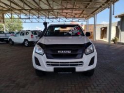 Isuzu D-Max full