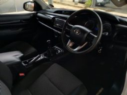 Toyota Hilux full
