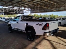 Toyota Hilux full