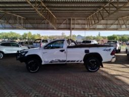 Toyota Hilux full