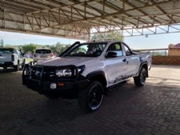Toyota Hilux full