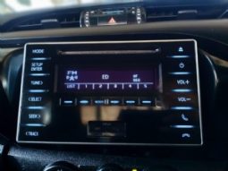 Toyota Hilux full