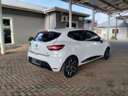 Renault Clio full