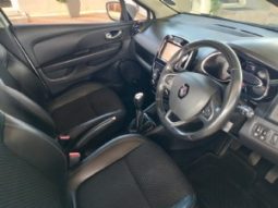 Renault Clio full