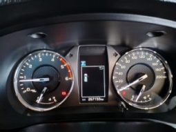 Toyota Hilux full