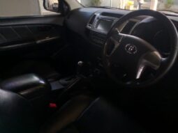 Toyota Hilux full
