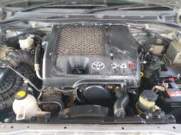 Toyota Hilux full