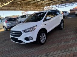 Ford Kuga full