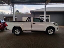 Toyota Hilux full