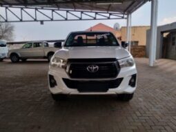 Toyota Hilux full