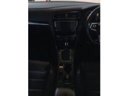 Volkswagen Golf full