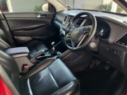 Hyundai Tucson full