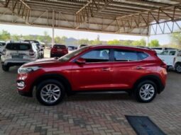 Hyundai Tucson full