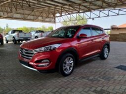 Hyundai Tucson full