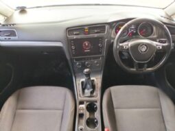 Volkswagen Golf full
