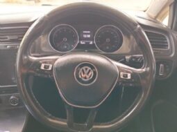 Volkswagen Golf full