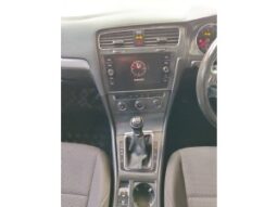 Volkswagen Golf full
