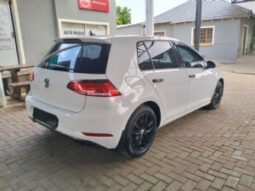 Volkswagen Golf full