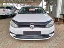Volkswagen Golf full